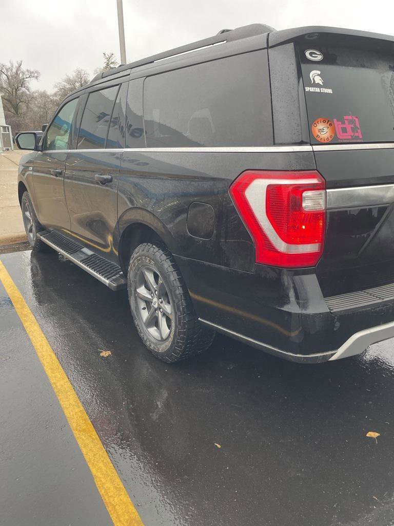 Used 2018 Ford Expedition Max XLT w/ Equipment Group 202A image 2