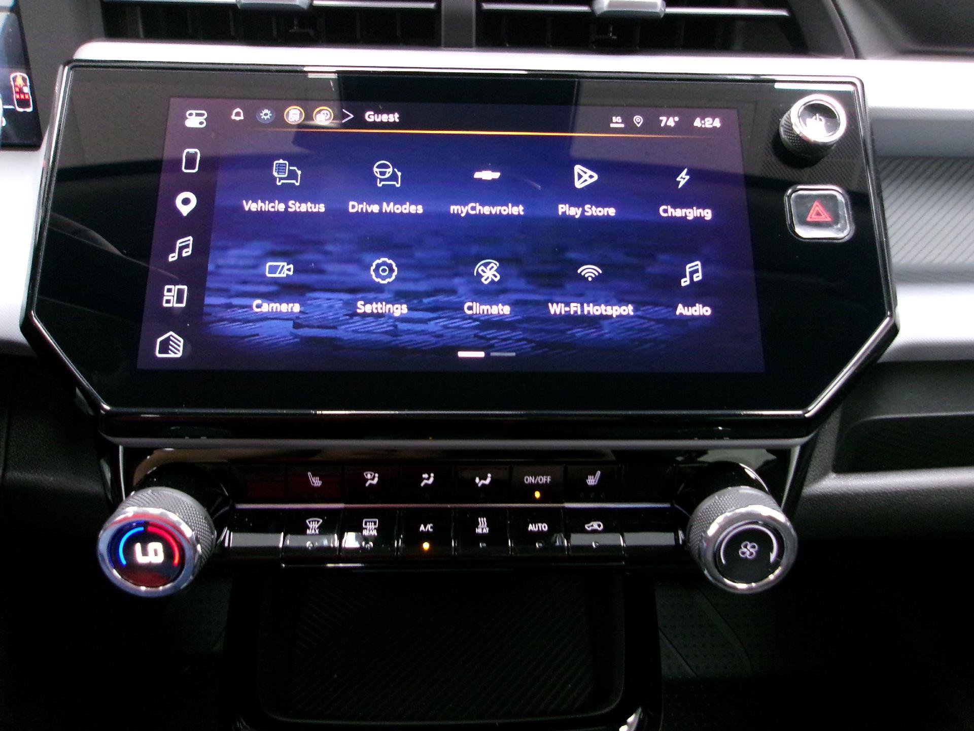 New 2027 Chevrolet Bolt LT w/ Comfort Package FWD image 11