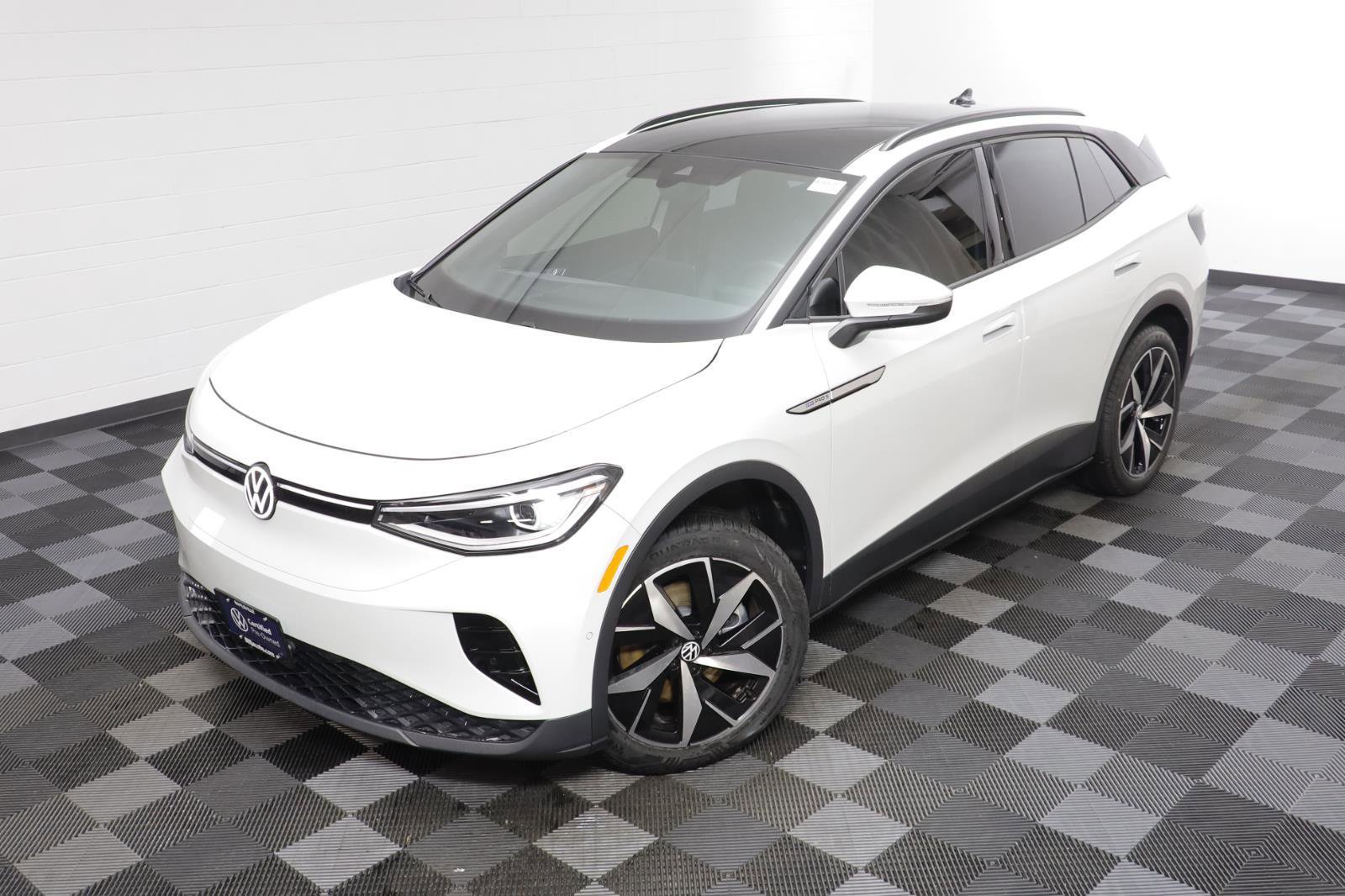 Used 2023 Volkswagen ID.4 Pro S image 2