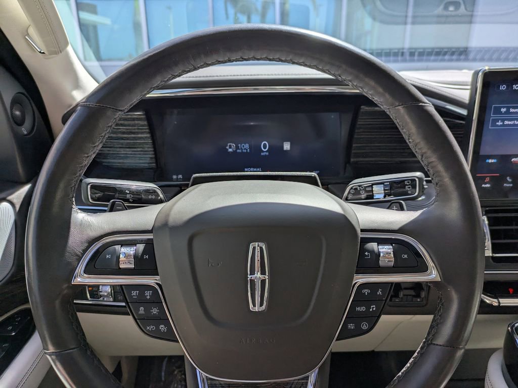 Certified 2023 Lincoln Navigator Black Label image 33