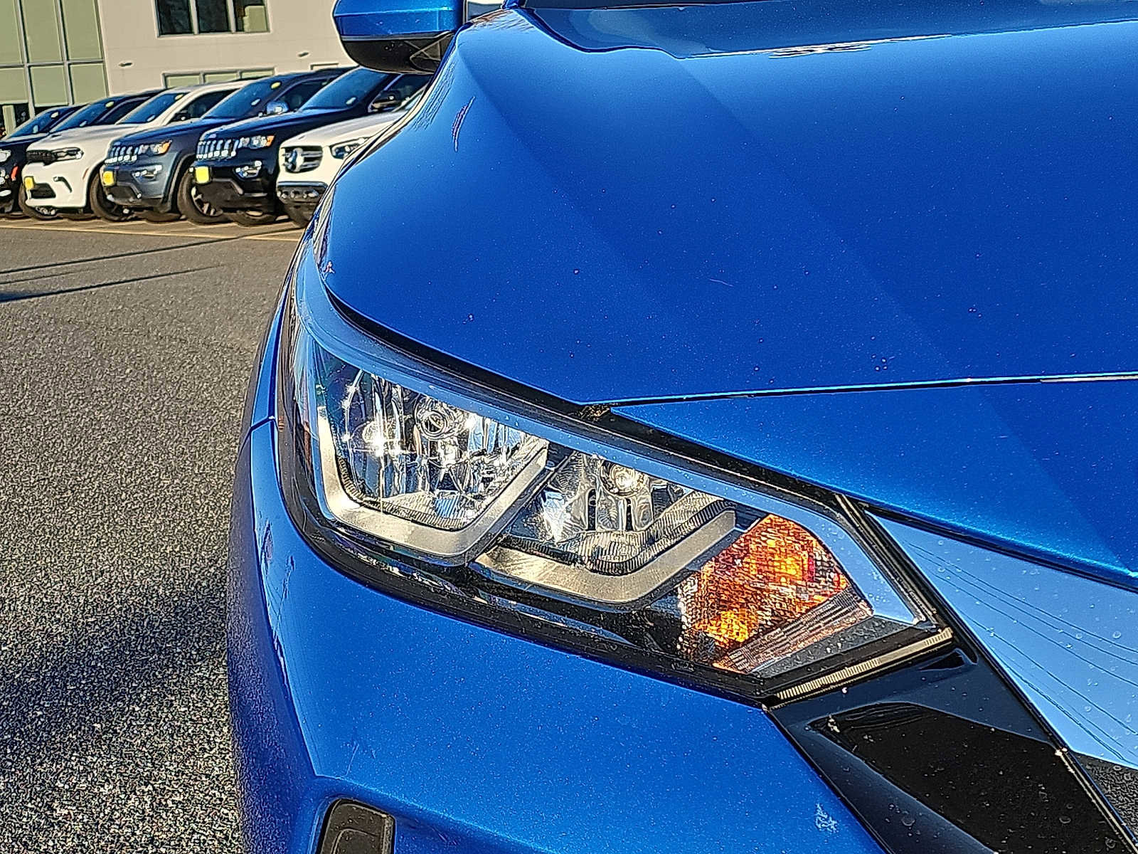 Used 2023 Nissan Sentra SV image 9