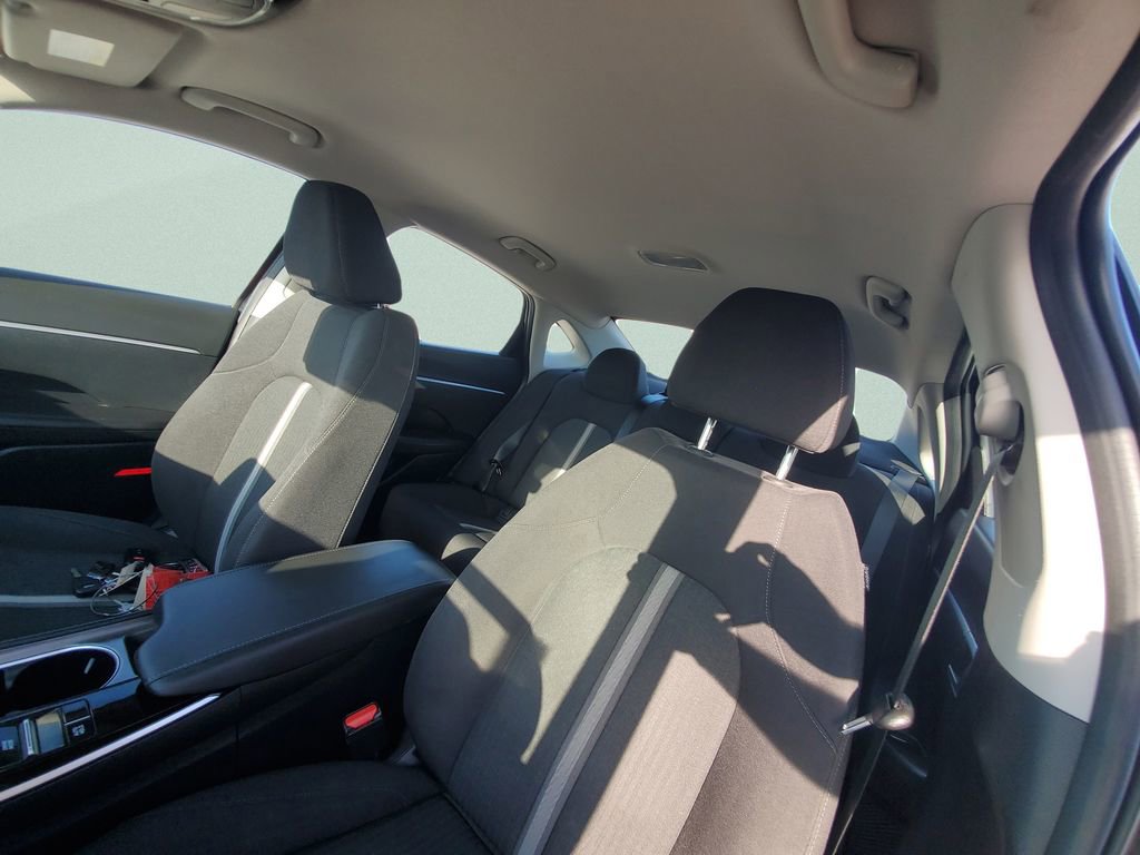 Used 2023 Hyundai Sonata SE image 20