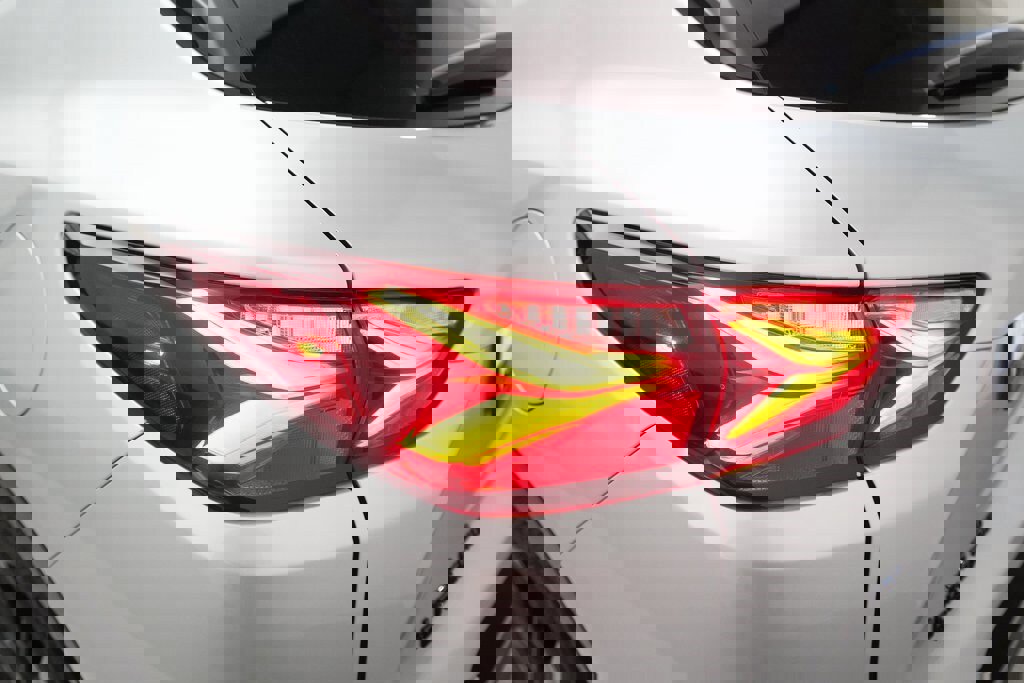 Used 2022 Chevrolet Blazer RS w/ Enhanced Convenience Package image 33