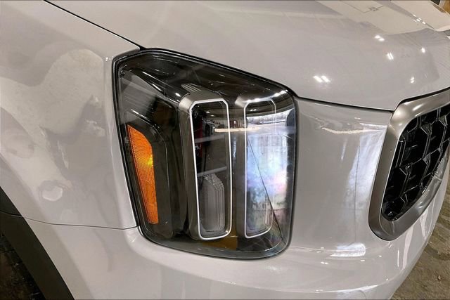 Used 2023 Kia Telluride EX X-Line AWD/4WD image 30