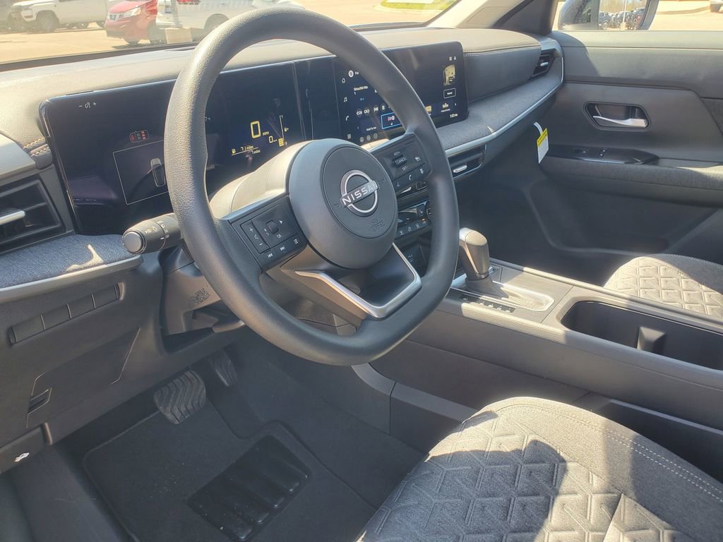 New 2026 Nissan Kicks SV AWD/4WD image 14