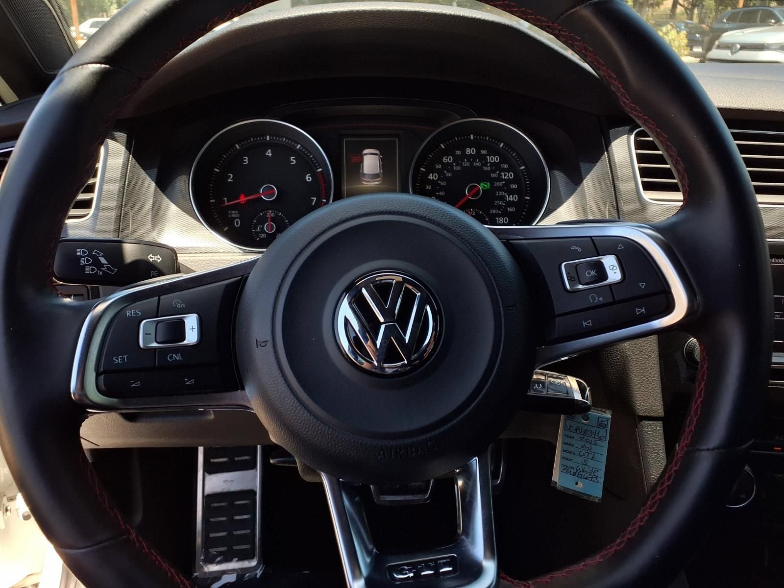 Used 2015 Volkswagen GTI S FWD image 11