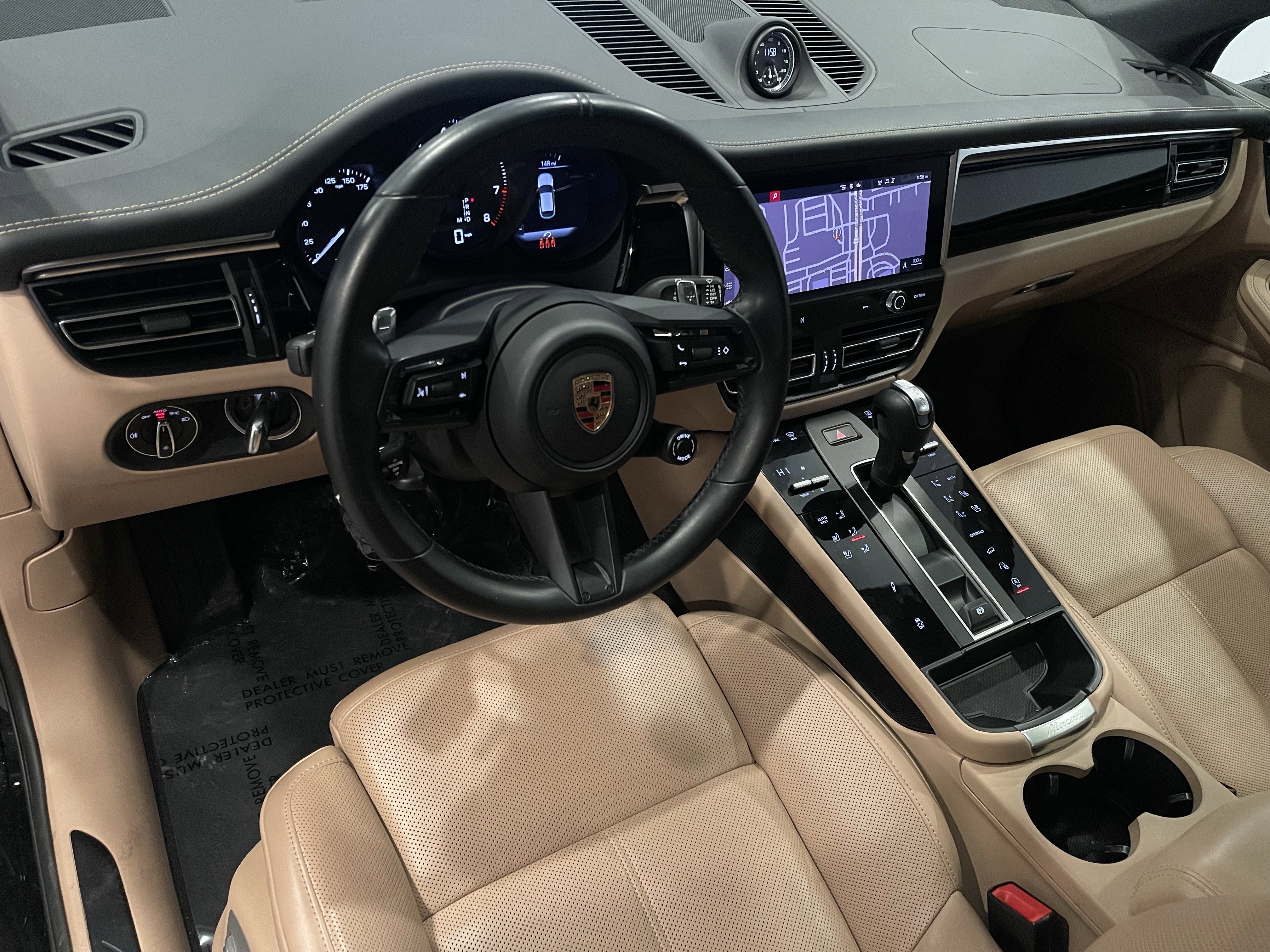 Used 2024 Porsche Macan image 14