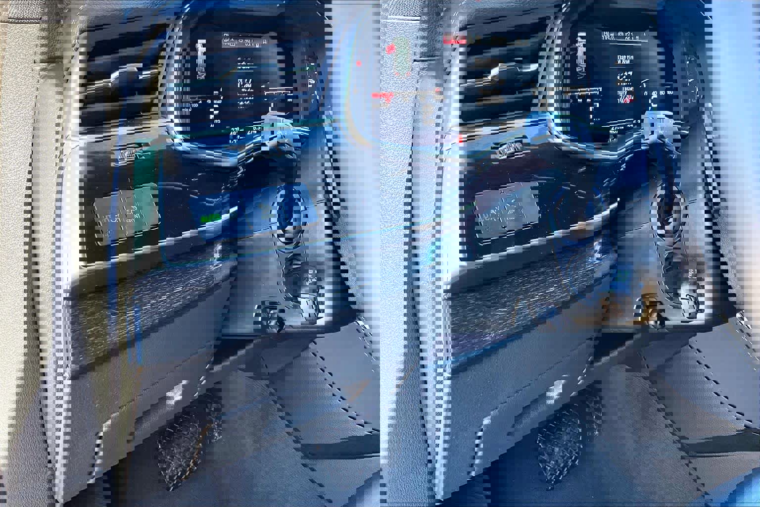 Used 2025 Audi Q7 3.0T Premium Plus image 36