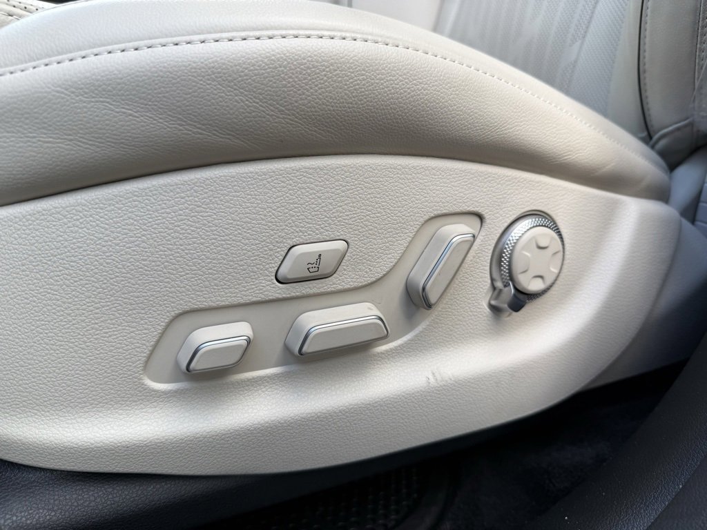 Certified 2024 Genesis GV80 3.5T w/ Advanced Package image 10