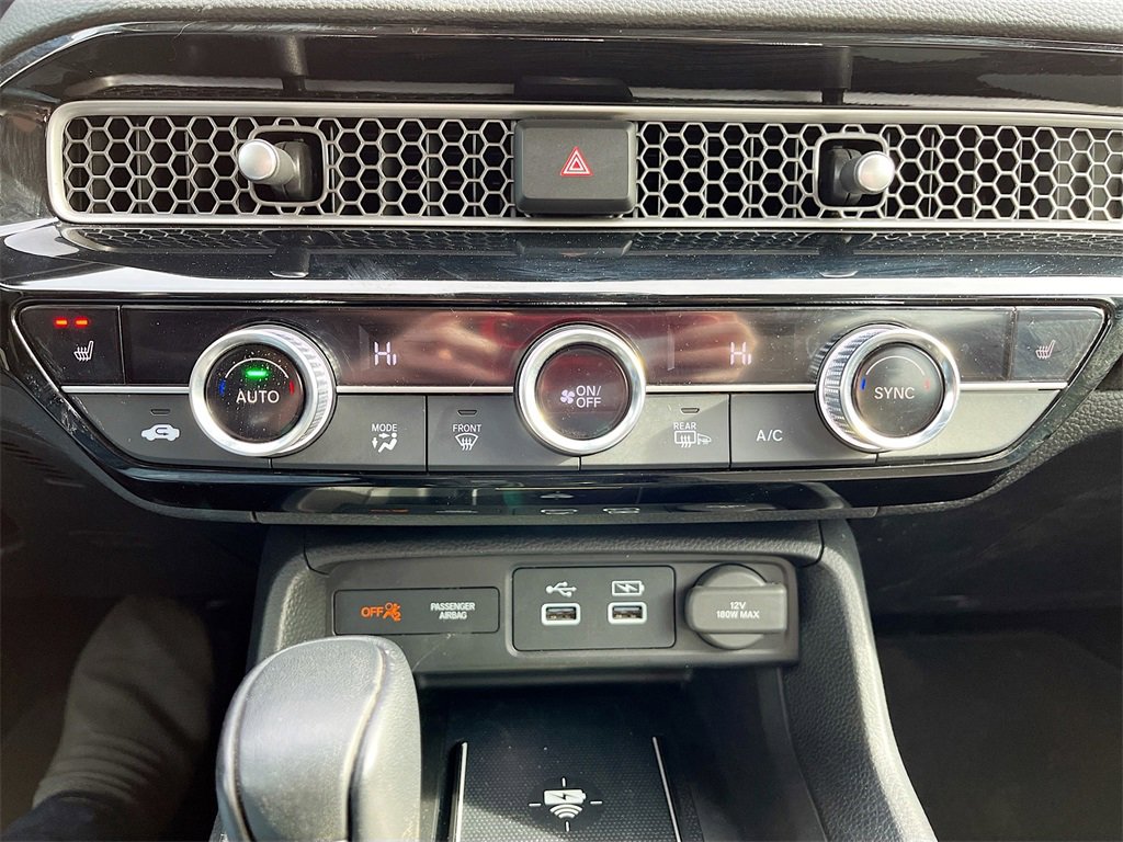 Used 2024 Honda Civic Touring image 16