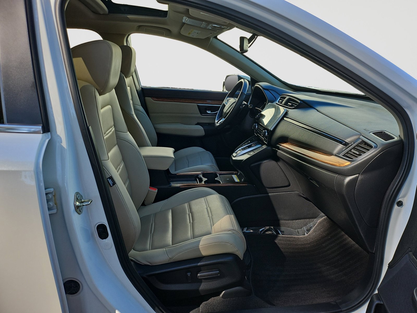 Used 2021 Honda CR-V Touring image 17