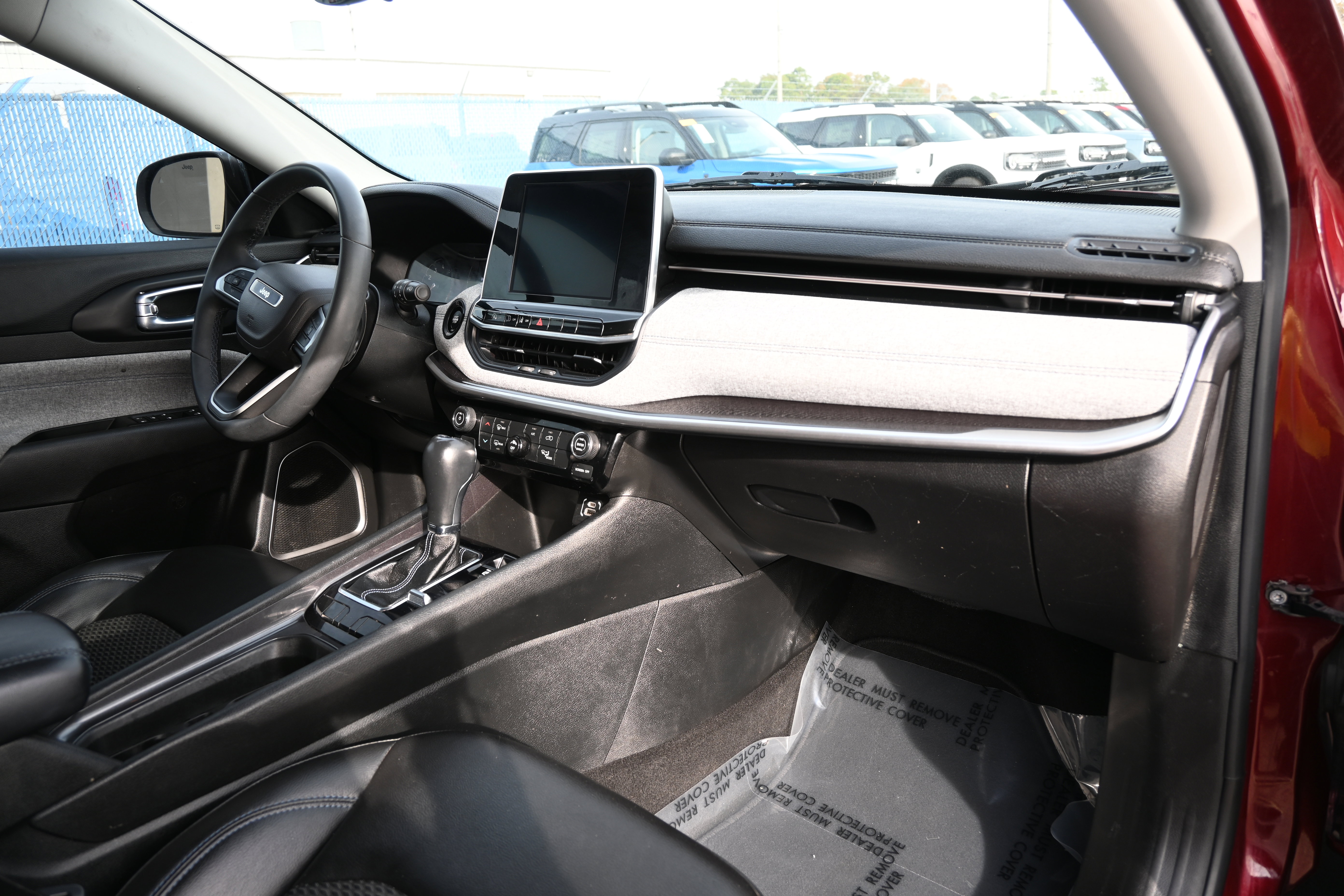 Used 2022 Jeep Compass Latitude image 15