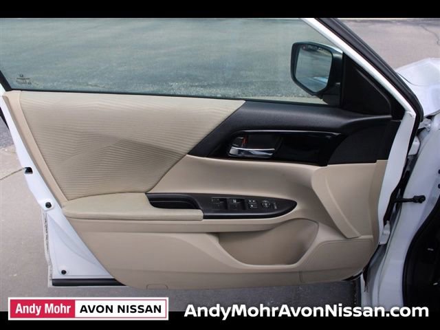 Used 2016 Honda Accord LX image 17
