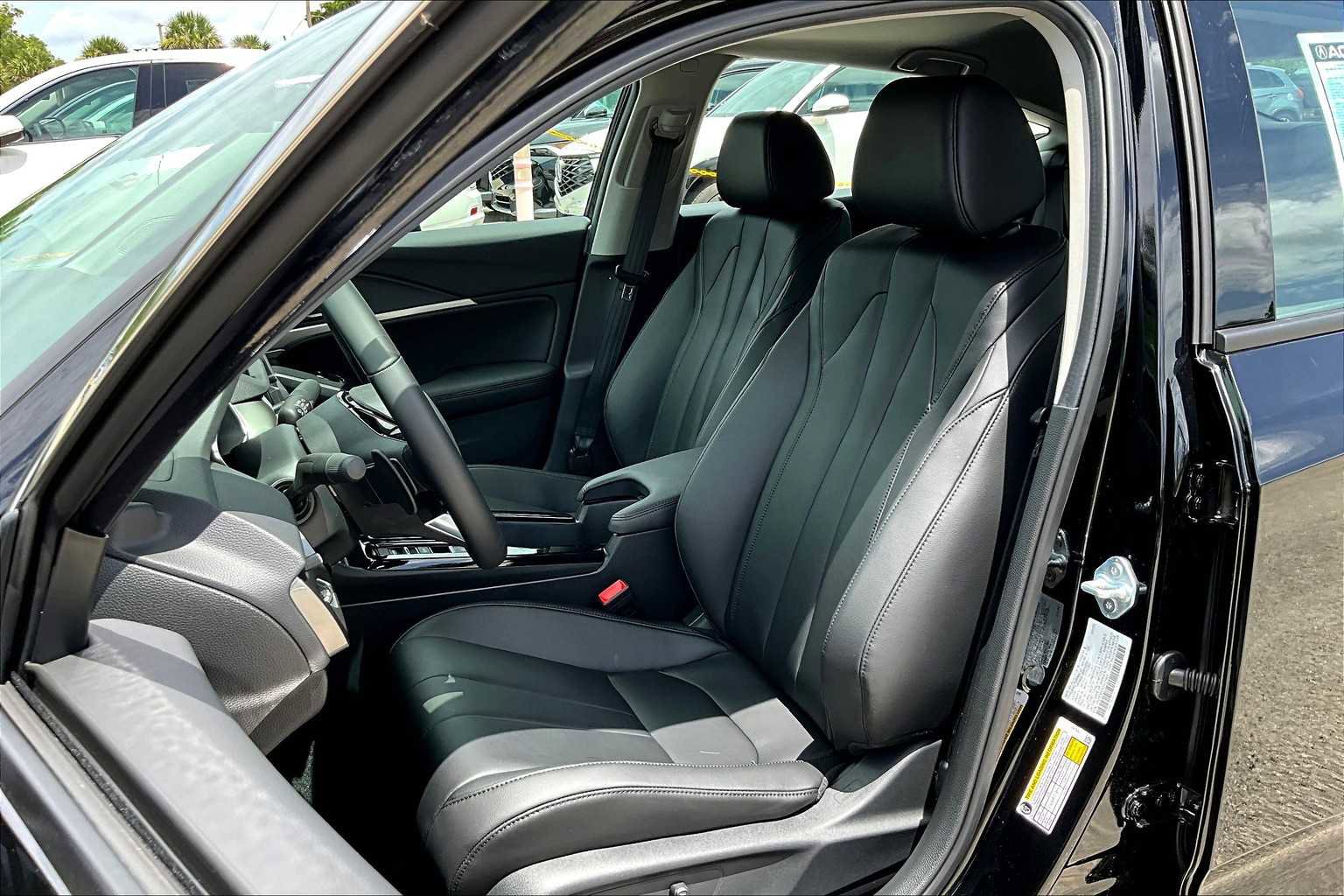 Certified 2025 Acura Integra image 9