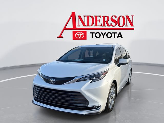 Certified 2024 Toyota Sienna Platinum FWD video 1