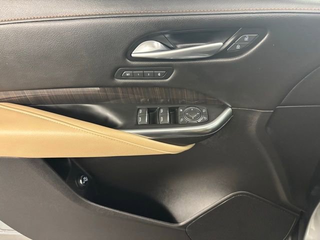 Used 2024 Cadillac XT4 Premium Luxury w/ Technology Package image 20