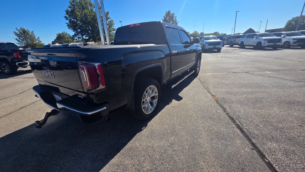 Used 2018 GMC Sierra 1500 SLT w/ SLT Premium Package AWD/4WD image 5