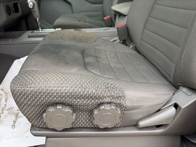 Used 2019 Nissan Frontier Desert Runner image 10