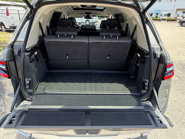Used 2023 BMW X7 xDrive40i AWD/4WD image 18