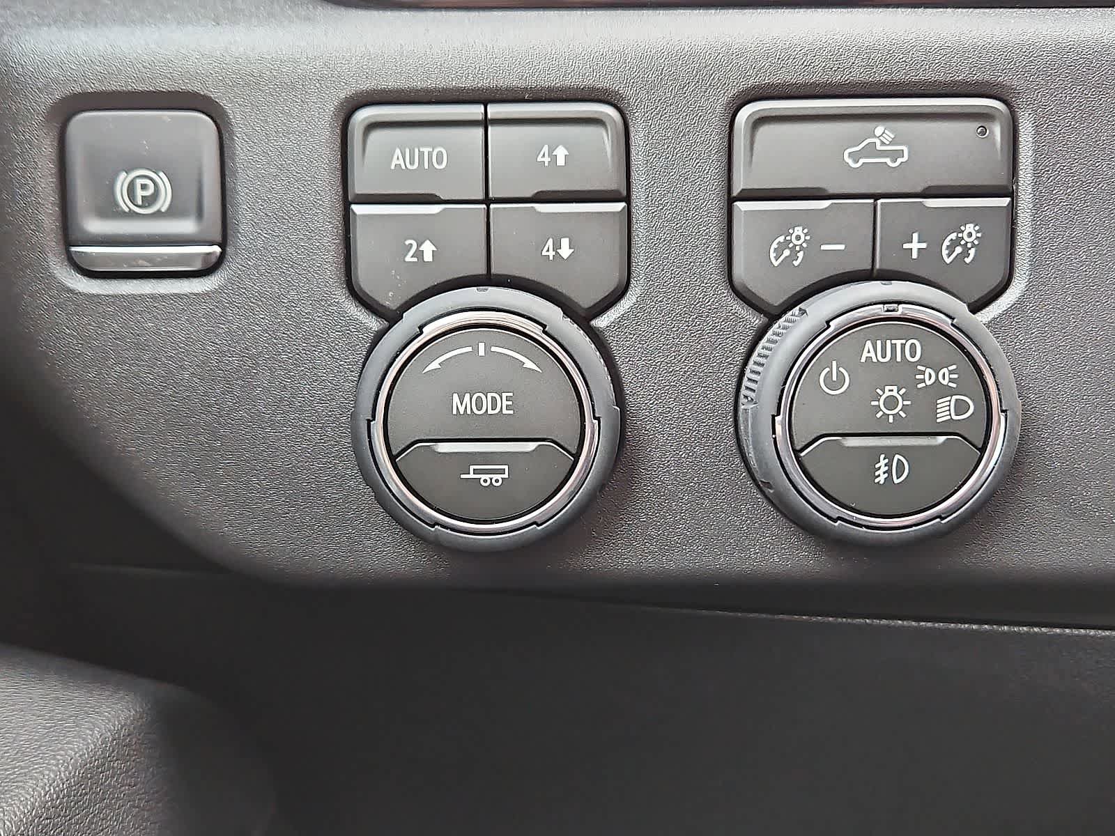New 2026 Chevrolet Silverado 1500 LT Trail Boss w/ Convenience Package II AWD/4WD image 19