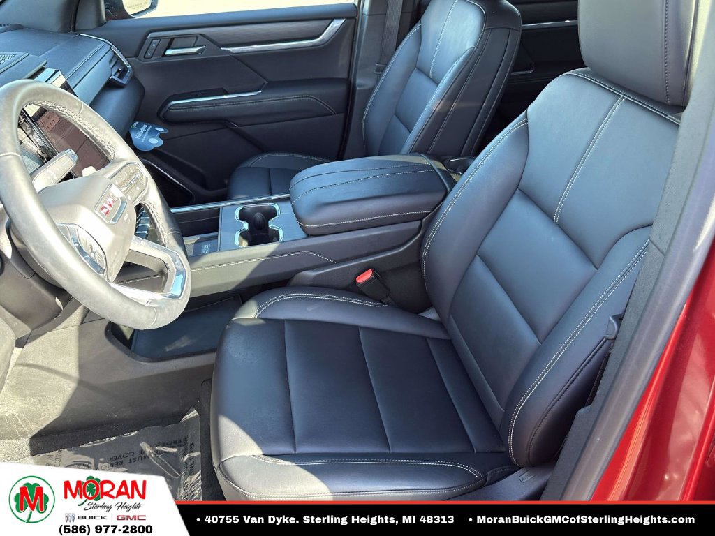 Certified 2024 GMC Acadia Elevation w/ Luxury Package FWD image 17