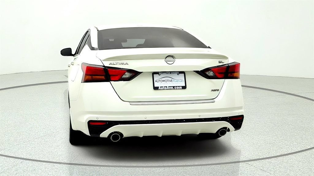 Used 2023 Nissan Altima 2.5 SL AWD/4WD image 6