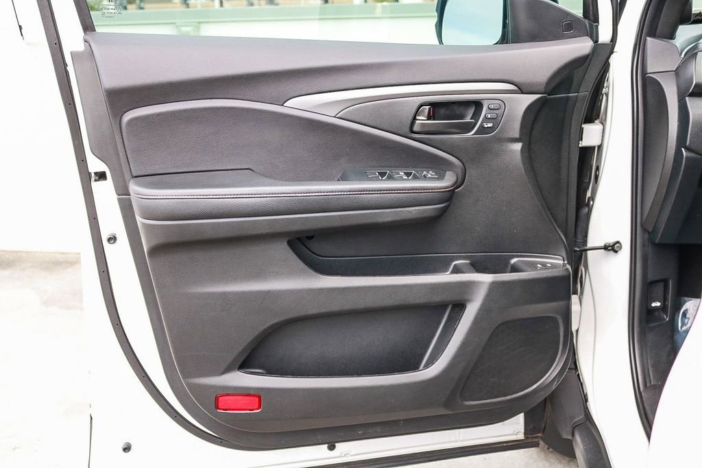 Used 2023 Honda Passport TrailSport image 22