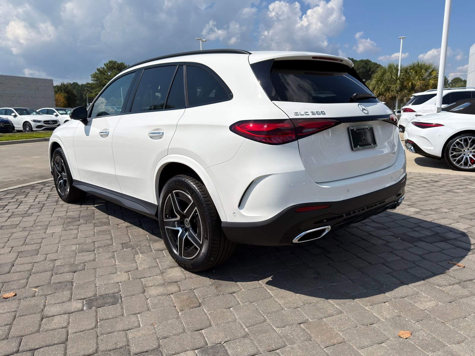 Used 2026 Mercedes-Benz GLC 300 image 11