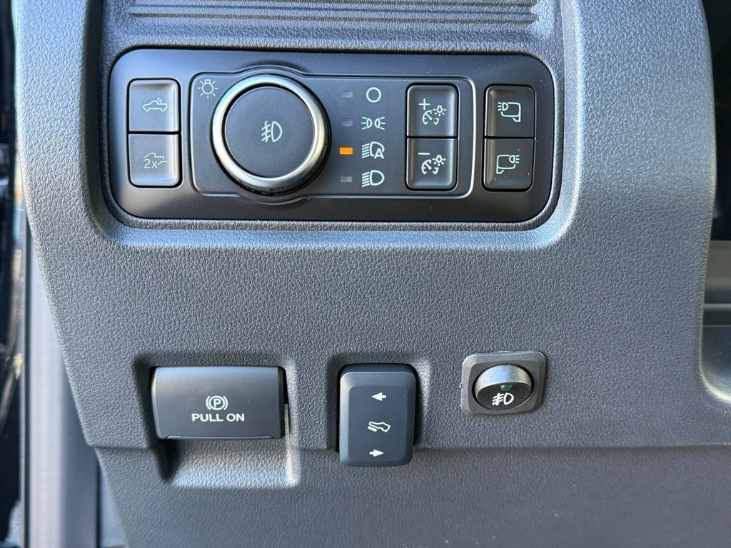 New 2025 Ford F250 Lariat w/ Lariat Ultimate Package image 16
