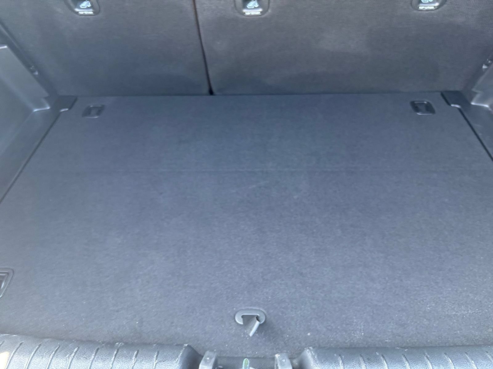 Used 2026 Hyundai Venue SEL FWD image 32