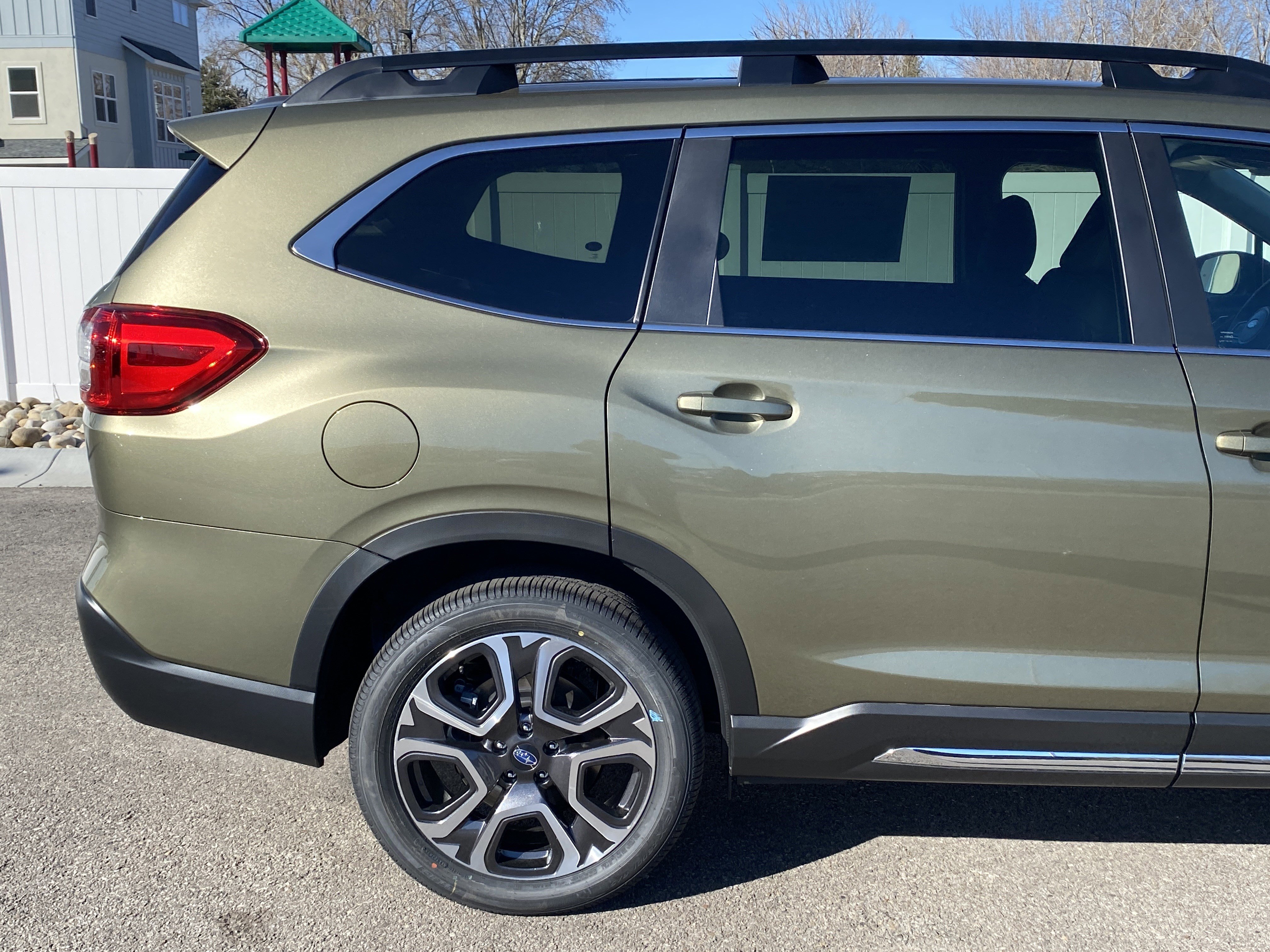 New 2026 Subaru Ascent Limited w/ Popular Package #2 AWD/4WD image 6