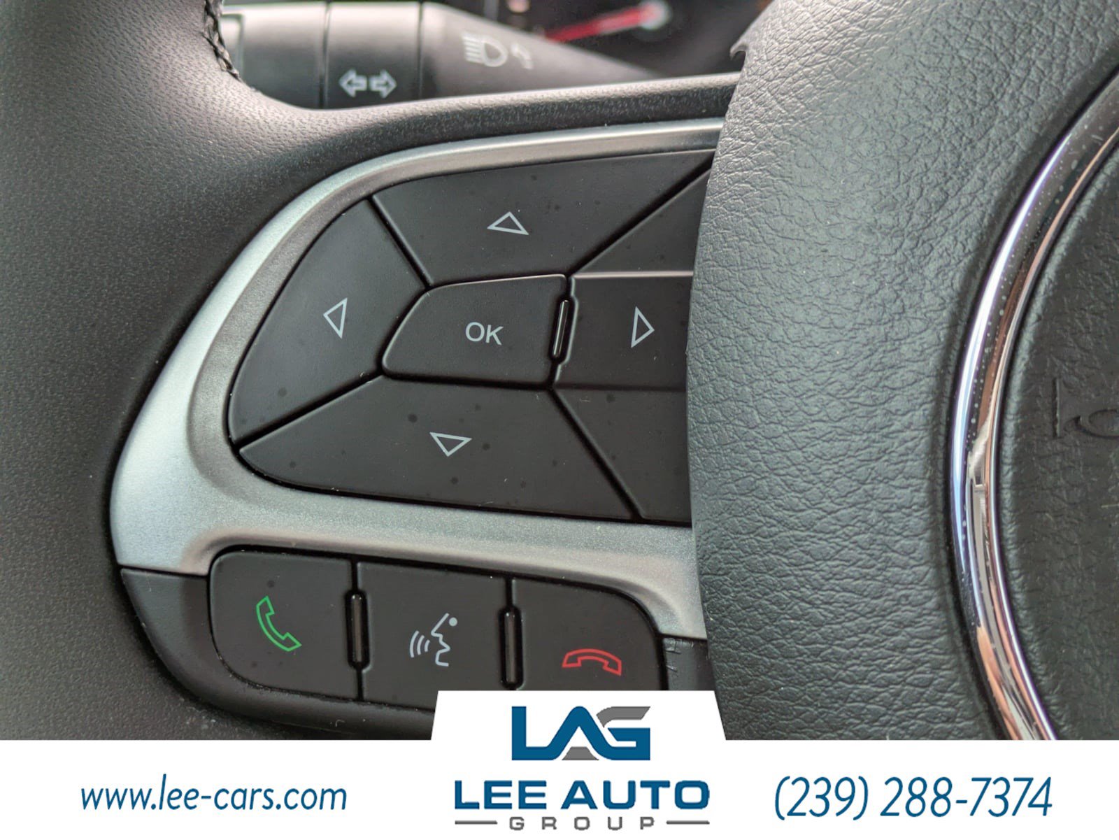 Used 2019 Jeep Renegade Latitude FWD image 20