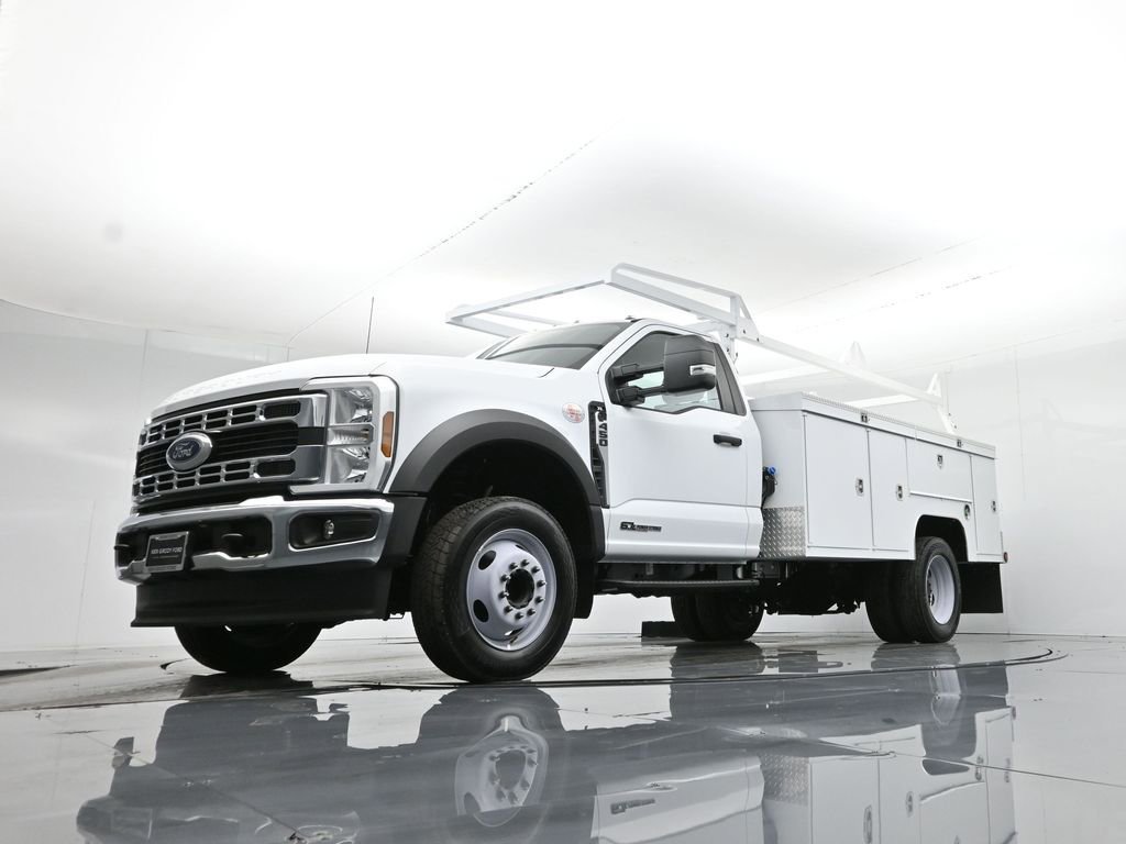 New 2025 Ford F450 XL w/ XL Chrome Package RWD image 49