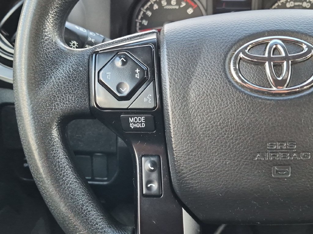Used 2022 Toyota Tacoma SR AWD/4WD image 14