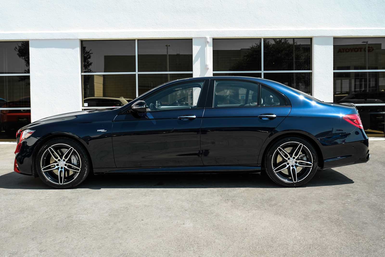 Used 2019 Mercedes-Benz E 53 AMG 4MATIC Sedan image 12