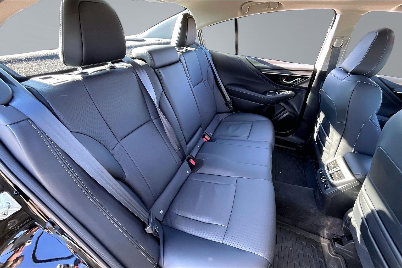 Certified 2025 Subaru Legacy Limited image 28