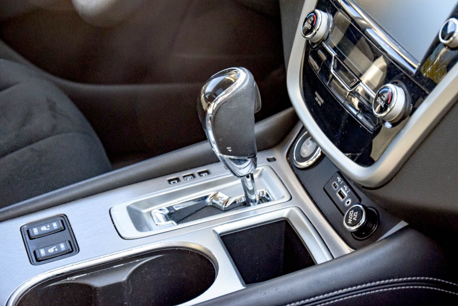 Used 2019 Nissan Murano SV AWD/4WD image 9