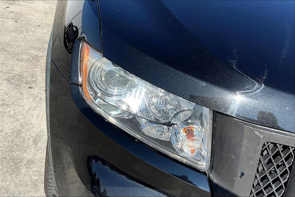 Used 2012 Jeep Grand Cherokee Overland Summit AWD/4WD image 29