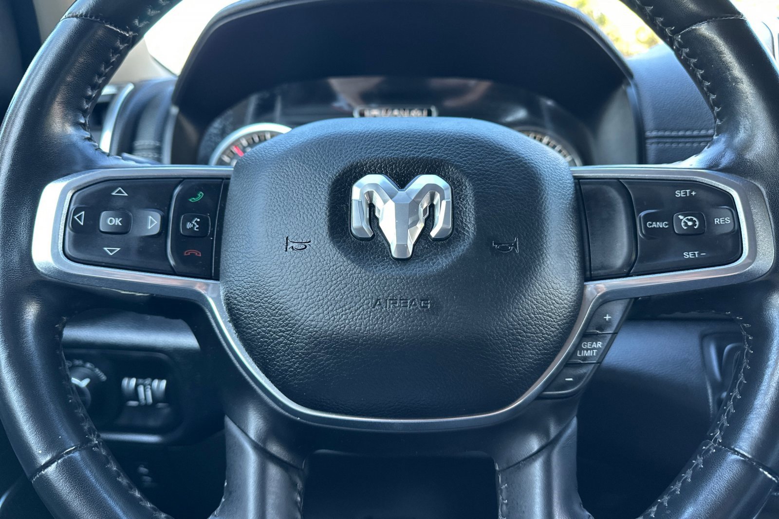 Used 2021 RAM 1500 Laramie image 25