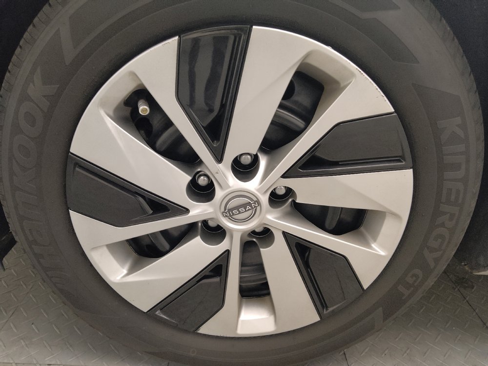 Used 2024 Nissan Altima 2.5 S FWD image 31