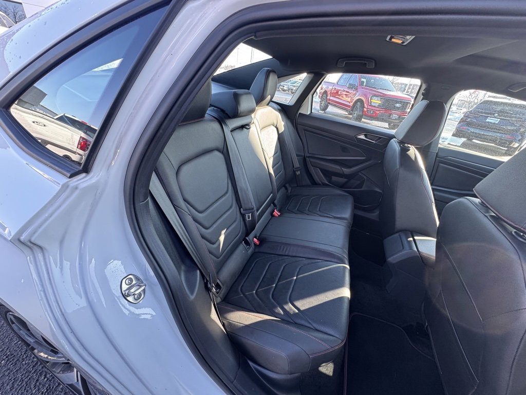 Used 2021 Volkswagen Jetta GLI Autobahn image 14