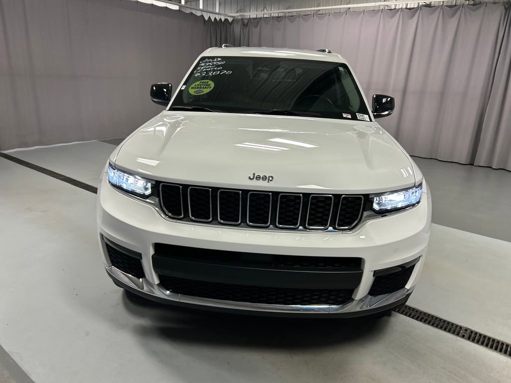 Used 2022 Jeep Grand Cherokee L Limited image 2