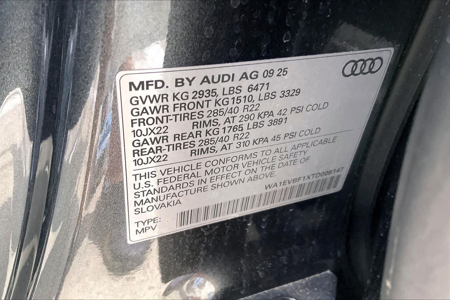 Used 2026 Audi Q8 Premium Plus AWD/4WD image 35