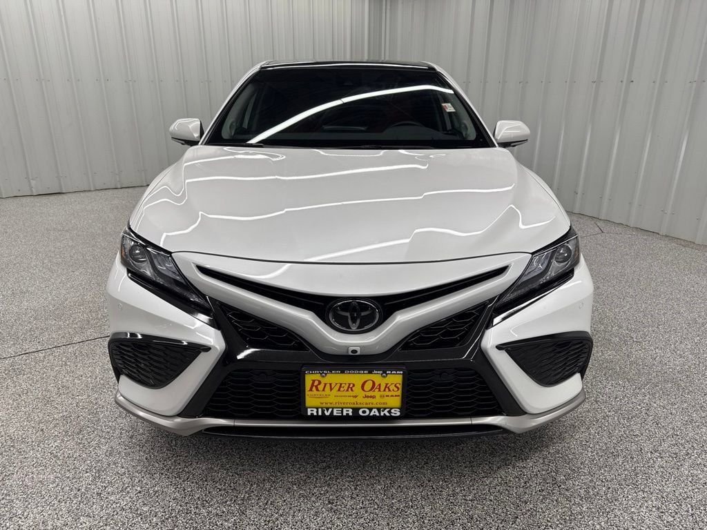 Used 2024 Toyota Camry XSE w/ Navigation Package FWD image 2