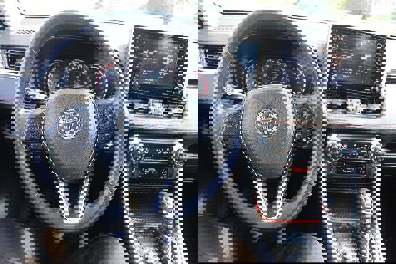 Used 2020 Toyota RAV4 TRD Off-Road w/ TRD Off-Road Weather Package image 15