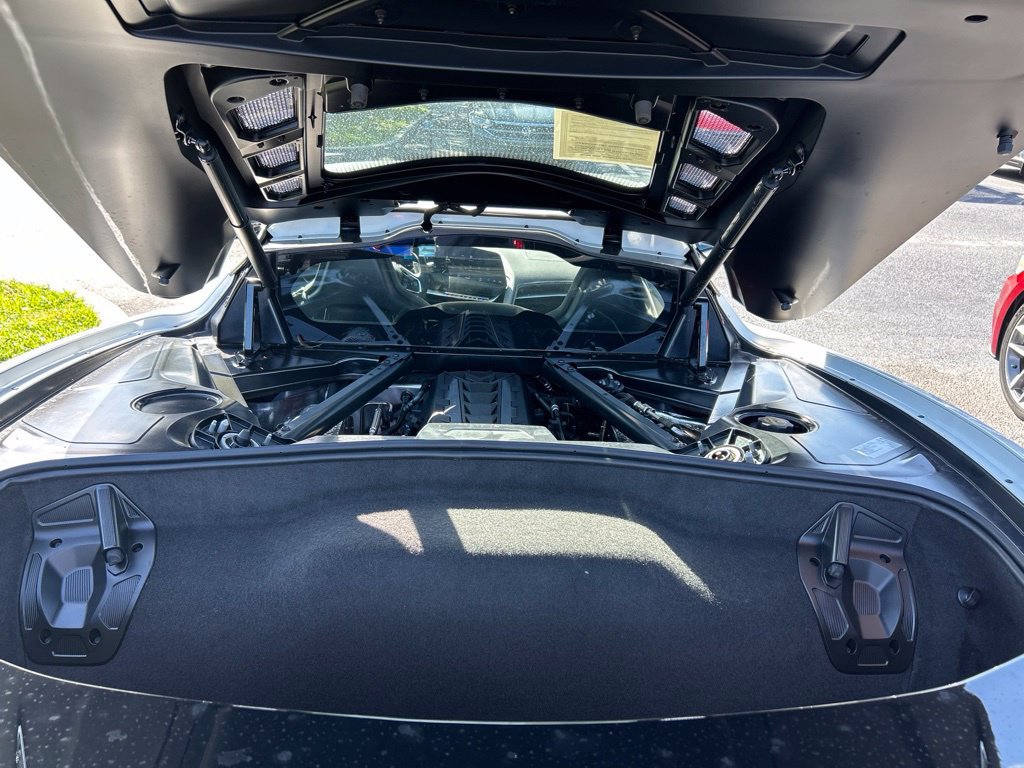 Used 2026 Chevrolet Corvette Stingray Coupe w/ 1LT RWD image 36