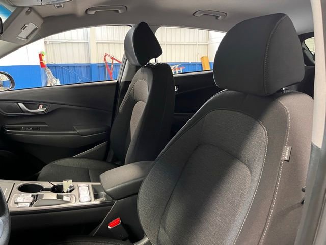 Used 2023 Hyundai Kona SE FWD image 23