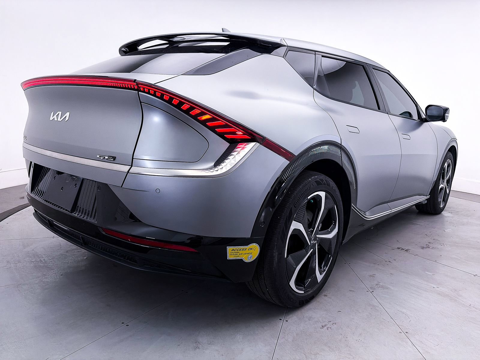 Used 2022 Kia EV6 GT-Line w/ First Edition Package image 18