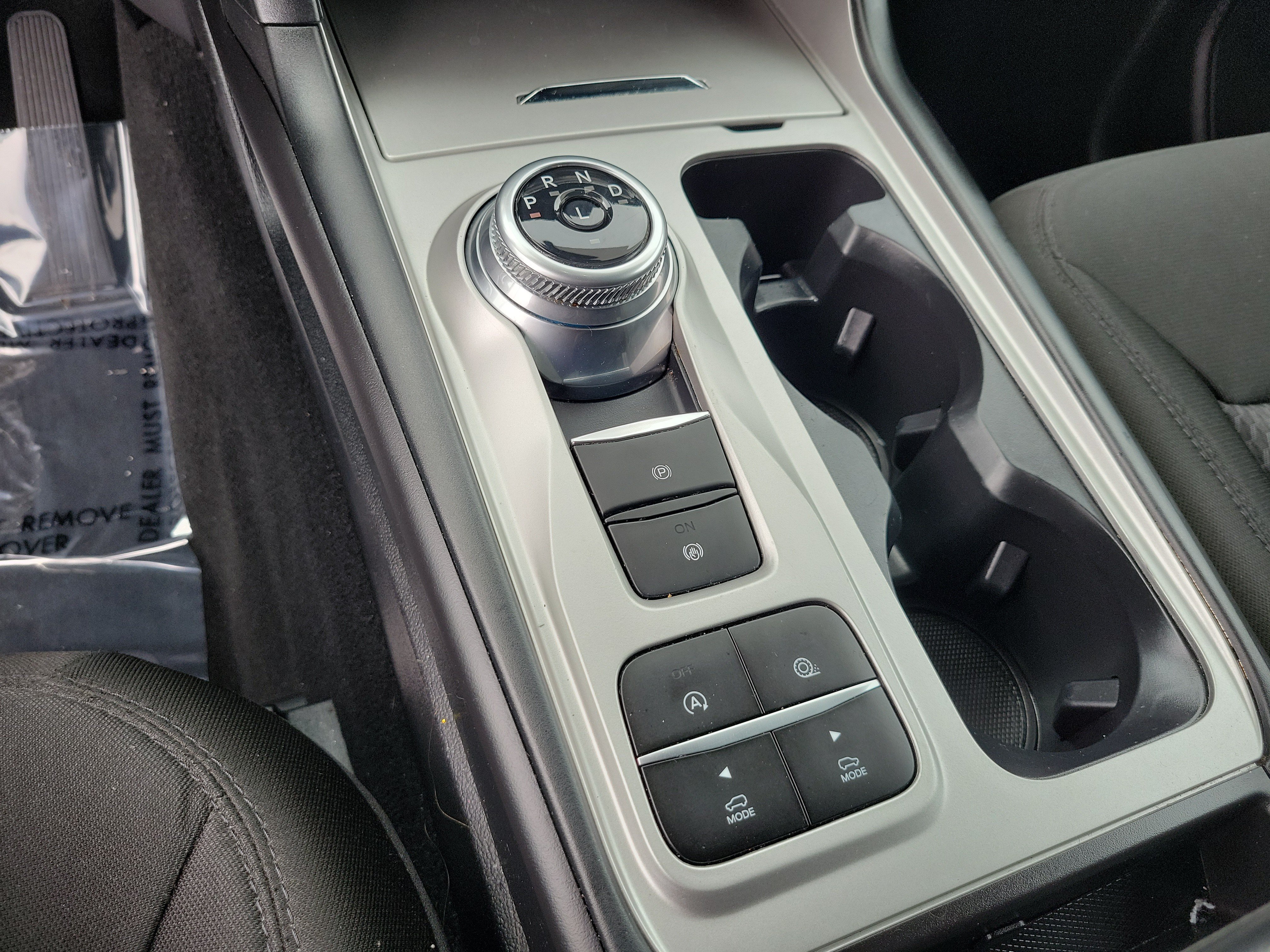 Certified 2024 Ford Explorer XLT RWD image 27