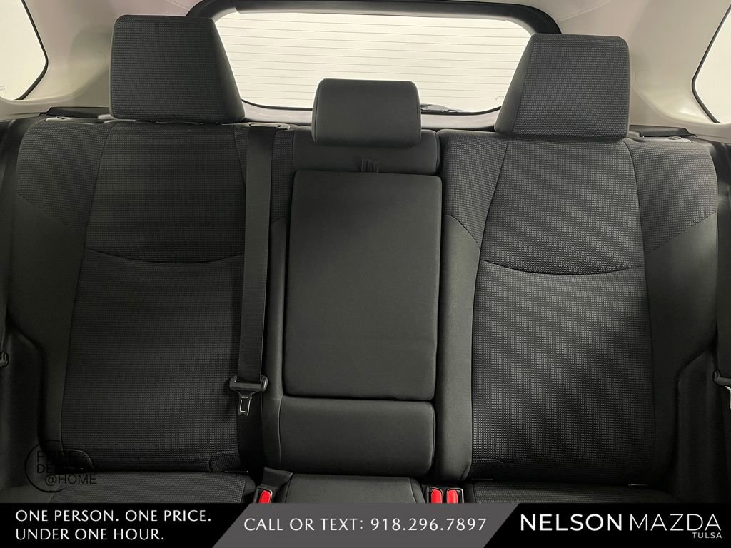 Used 2020 Toyota RAV4 LE AWD/4WD image 31